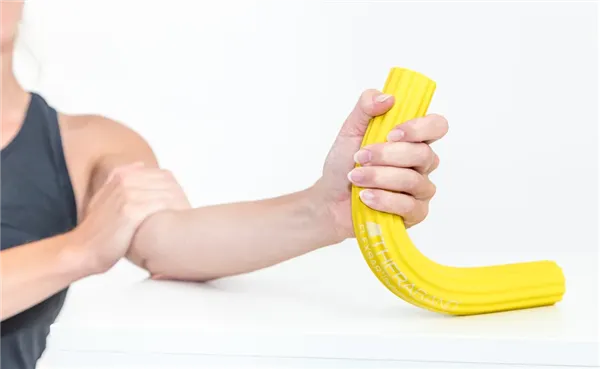 Thera-Band FlexBar žlutý – slabý