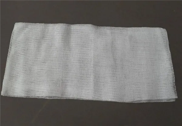 Komprese z gázy, 17 nití, 8 vrstev, nesterilní, 10 x 20 cm, ( 100 ks )