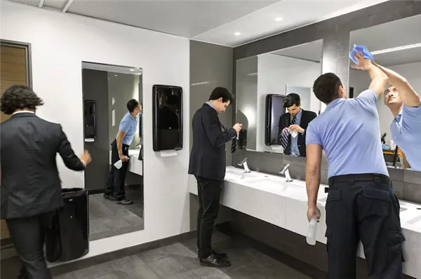 Zásobník na navazující papírové ručníky Tork PeakServe, černý H5