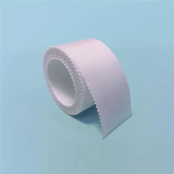 SILKplast hedvábná páska, bílá, 2,5cmx9,14m, hypoalergenní, nesterilní